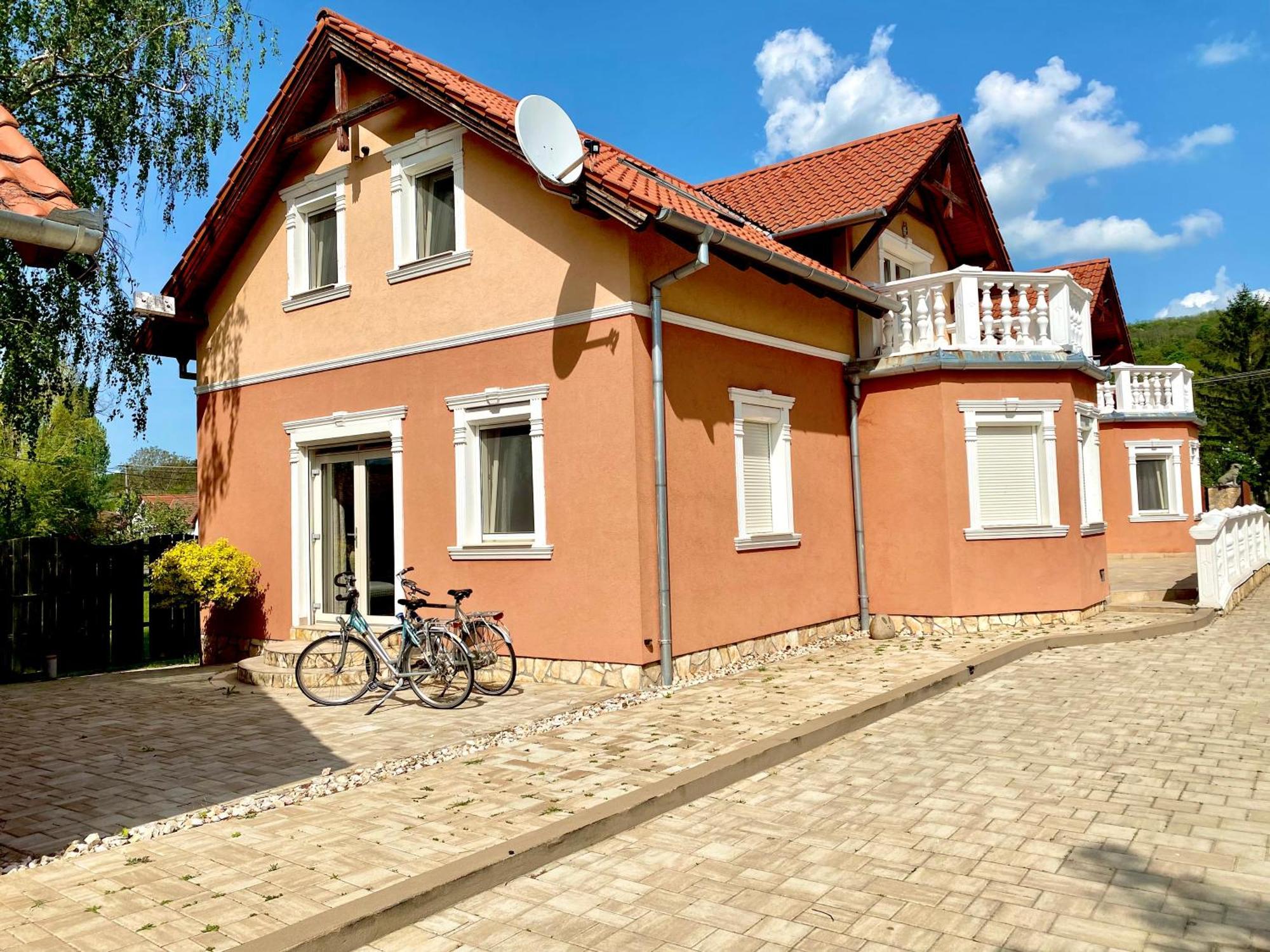 Bikeaway Guesthouse Kereki 외부 사진